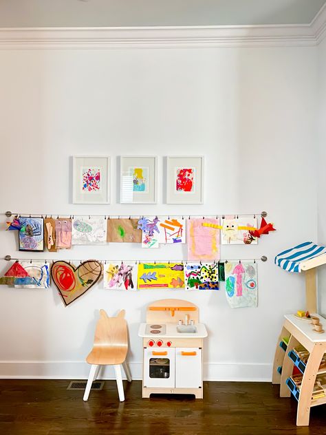 Kids Art Frame Display, Kids Art Display Wall, Kids Art Storage, Kids Art Space, Art Display Wall, Kitchen Materials, Displaying Kids Artwork, Kids Rooms Inspo, Kids Art Galleries