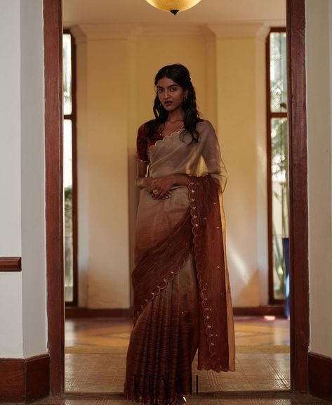 Dresses For Brown Skin Tone, Saree For Brown Skin Tone, Tamil Clothing, Saree Tamil, Tamil Saree, Desi Vibes, Dresses Traditional, Traditional Blouse Designs, Desi Wear