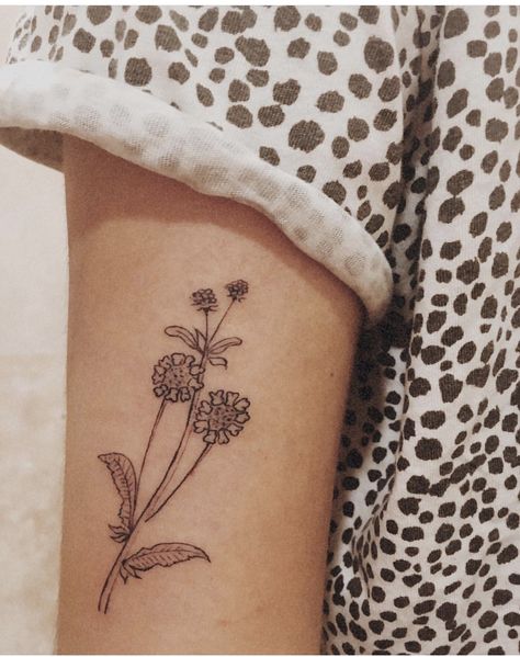 Rose prophet Lantana Tattoo, Lantana Flower, Enough Tattoo, Flower Tattoos, Tattoos And Piercings, Body Art Tattoos, Geometric Tattoo, Flower Tattoo, Tatting