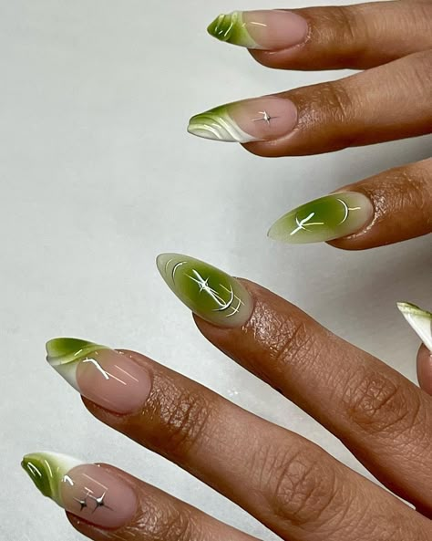 Cute Nail Trends, Teen Nail Art, Almond Acrylic Nails Designs, Olive Nails, Green Aura, Teen Nails, Mickey Nails, Nyc Nails, Green Nail Art