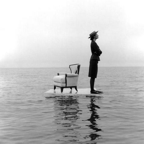 Rodney Smith, Surreal Photos, Surrealism Photography, Conceptual Photography, Famous Photographers, Foto Art, Dark Photography, Aesthetic Photography, Black And White Photography