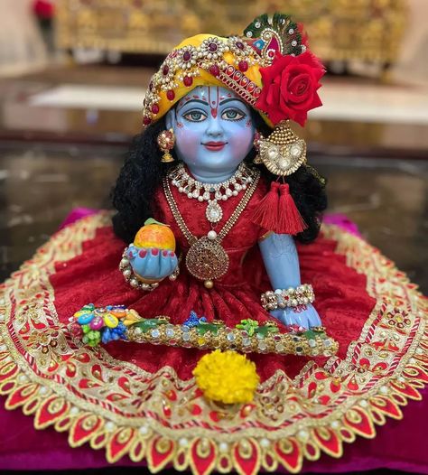 Laddoo Gopal Images, Baal Gopal Krishna, Hair Growth Tips In Hindi, Laddoo Gopal, Krishna Image, Ek Onkar, राधे कृष्णा, God Photos, Krishna Gif