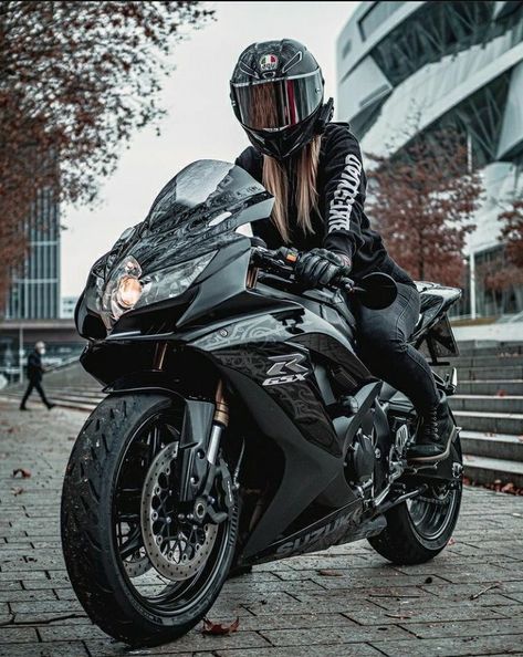 @drift_daze Motorcycle Girl Aesthetic, Witch Oc, Xe Ducati, Biker Baby, Biker Photography, Motorcycle Adventure, Motocross Love, Image Moto, Biker Photoshoot