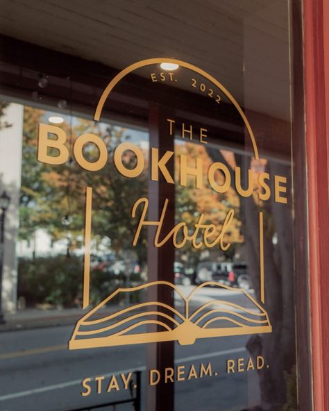 The Bookhouse Hotel Habits Aesthetic, Bookshop Café, Hotel Pennsylvania, Kennett Square Pa, Literary Travel, Book House, Book Hotel, Bookstore Cafe, Book Cafe