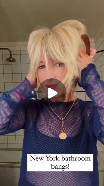 Jayne Matthews on Instagram: "This is how I trim my bangs. If I want them softer, I use more elevation and drag them all the way to the center like I teach in my bangs class.  This video was also recorded in October of last year right after I taught my DIY Bob class. I showed two different Bob's in that class. One is a more layered kind of Debbie Harry version, and and the other is going from a shag to acute French Bob on a client. I wanted to show both and both can be done on curly hair. One is just more layered than the other. 
Tomorrow is the last day of my two week vacation and then I will be back making videos and cutting hair in Los Angeles in my studio!  It's been amazing hanging out with my kiddo two weeks in a row because I usually only get her every other week. And her dad just m Debbie Harry Bob, Bob With French Bangs, Bardot Shag, Jayne Matthews Hair, Curly French Bob With Bangs, Money Piece Bangs, Debbie Harry Hair, Bob Haircuts With Fringe, Curly French Bob