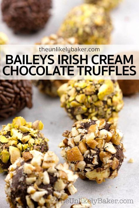 Bailey Truffles Irish Cream, Baileys Irish Cream Truffles, Baileys Balls Recipe, Baileys Balls, Bailey Truffles, Irish Cream Truffles, Meatball Sauce, Baileys Irish, Candy Recipes Homemade