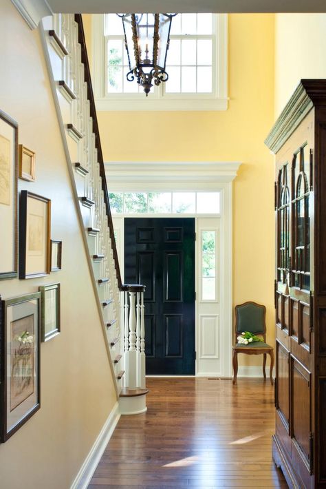 Let your foyer make a statement - The Orange County Register Yellow Foyer, Mary Carol Garrity, Downstairs Hallway, Yellow Hallway, Exterior Wall Paint, Nell Hills, Victorian Hallway, Entrance Halls, Home Paint Color