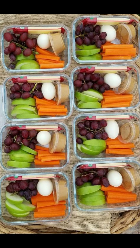 Healthy Adult Lunchables, Adult Lunchables, Prep Food, Healthy Lunch Snacks, Meal Prep Snacks, Snack Prep, Healthy Lunch Meal Prep, Work Meals, Easy Healthy Meal Prep