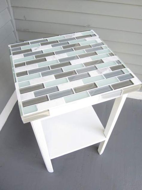 How to Tile a Small Table Small Table Decor, How To Tile, Tile Table, Pub Table Sets, Tile Projects, Table Makeover, Small Table, Redo Furniture, Coffee And End Tables