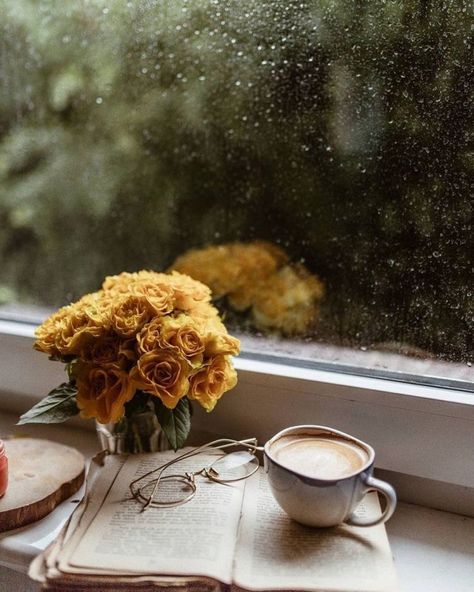 The best kind of rain is a cozy rain.  A few tips and ideas on how to lift the gloom off a rainy day. Rain And Coffee, Rainy Mood, Cozy Rainy Day, Rainy Day Aesthetic, I Love Rain, Day Aesthetic, Tea And Books, Cozy Aesthetic, Coffee Photography