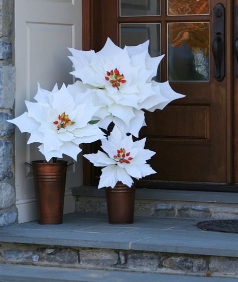 large faux poinsettias Oversized Christmas Decorations, Xmas Flowers, Christmas Flower Decorations, Cardstock Crafts, Poinsettia Flowers, Paper Flower Wall Decor, Origami 3d, Paper Flower Backdrop, Poinsettia Flower