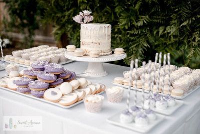 Lavender Wedding Dessert Table, Purple Dessert Table, Wedding Dessert Table Elegant, Purple Dessert Tables, Dessert Bar Party, Wedding Sweet Table, Lavender Dessert, Purple And White Wedding, Semi Naked Wedding Cake