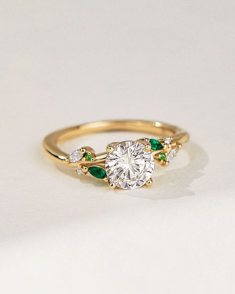 Unique engagement rings green