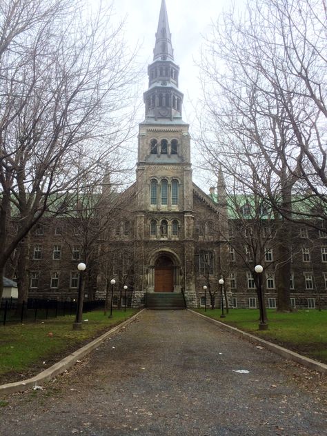 Montreal Canada Grey Nun's residence (Concordia University) Concordia University Montreal, University Vibes, Post Apocalyptic Books, Concordia University, Moving To Canada, Winter 22, Dream Aesthetic, Montreal Quebec, Montreal Canada