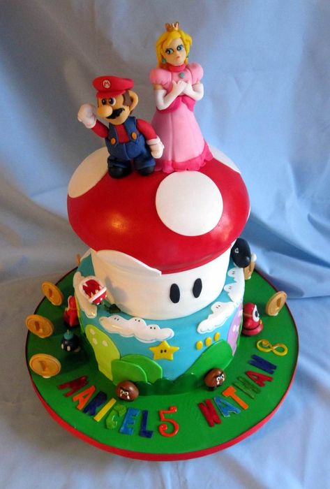 Super Mario And Princess Peach, Princess Peach Cake, Super Mario Princess Peach, Super Mario Peach, Mario And Peach, Mario Princess Peach, Princess Peach Party, Mario Birthday Cake, Super Mario Cake