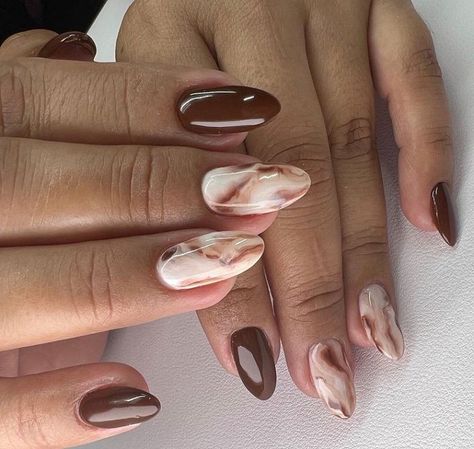 Brown Marble Nails Almond, Latte Art Nails, Marble Brown Nails, Marble Fall Nails, Simple Marble Nails, Fall French Manicure, Fall Marble Nails, Brown Marble Nails, Marble Nails Design