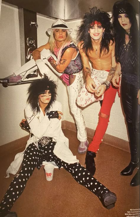 Motley Crue Nikki Sixx, 80s Rock Bands, Hair Metal Bands, Motley Crew, Mick Mars, 80s Hair Bands, Vince Neil, Motley Crüe, Hair Metal