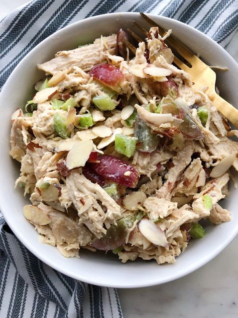 Salad Whole 30, Chicken Recipes Dairy Free, Paleo Chicken Salad, Recipes Dairy Free, Whole30 Chicken Salad, Healthy Chicken Salad, Recipe 30, Yummy Chicken Recipes, Balanced Life