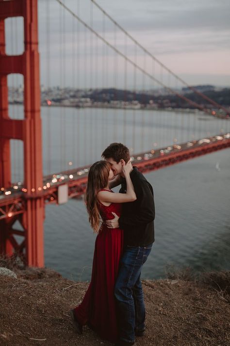 Golden Gate Bridge engagement photo session at sunset. San Francisco couple photoshoot. Proposal Photography, Surprise Proposal, Grad Pics, Marriage Proposals, Golden Gate, Golden Gate Bridge, Couples Photoshoot, Couple Pictures, Professional Photographer