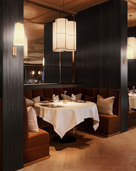 Leather Banquette, Restaurant Booth, Marble Tables Design, Luxury Restaurant, Banquette Seating, Private Dining Room, Design Industrial, Cozy Nook, Hospitality Design