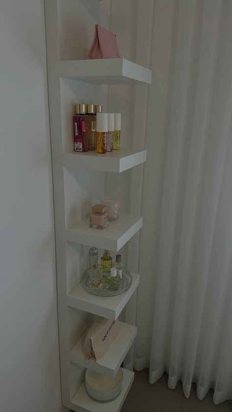 Room Decor Ideas Shelves, Cute Room Shelves, Aesthetic Bedroom Shelves, Shelf Vanity Ideas, Chanel Aesthetic Room, Ikea Shelf Ideas, What To Put On Shelves, Shelf Ideas For Bedroom, Shelf Decor Bedroom Aesthetic