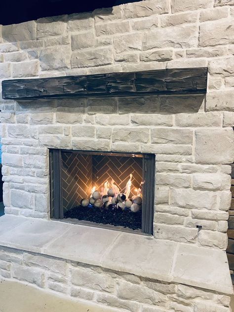 Grant Sowell on LinkedIn: #provia #fireplacedesign #proviastone #stoneveneer #architectureanddesign Provia Stone Fireplace, Provia Stone, Stone Lintel, Fireplace Stone, Skill Saw, Stone Veneer, Fireplace Design, Stone Fireplace, Home Ownership