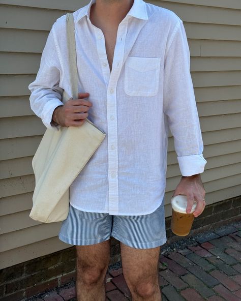 Men Summer Outfit Inspo Mens Island Outfits, White Summer Outfits Men, White Linen Shirt Outfit, Men White Shirt, Men Summer Outfit, Linen Summer Outfits, Linen Shirt Outfit, Summer Linen Shirt, Linen Outfits