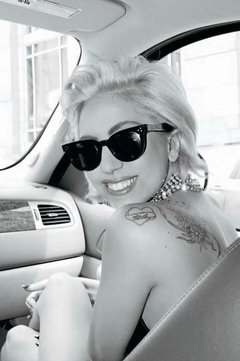 Birthday Steffi Stephanie Germanotta, Lady Gaga Photos, Lady Gaga Pictures, Terry Richardson, Wearing Sunglasses, Angkor, Algarve, Looks Style, Lady Gaga