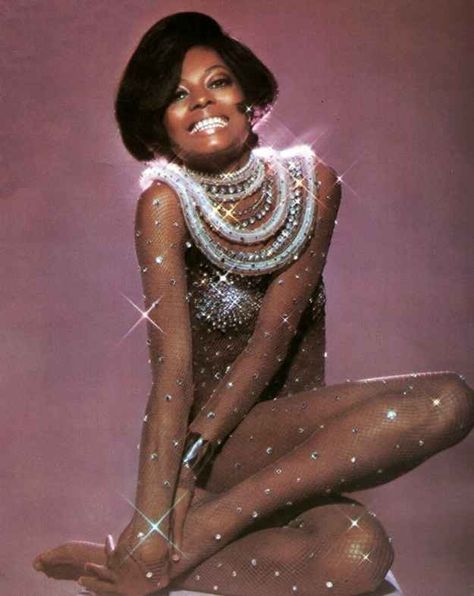 26 Photos Proving Diana Ross Invented The Concept Of Fierce - nude catsuit? She rocked it 30 years before Britney. Disco Aesthetic, Oh My Goddess, The Supremes, Black Glamour, Vintage Black Glamour, Black Hollywood, 70s Disco, Bob Mackie, Diana Ross