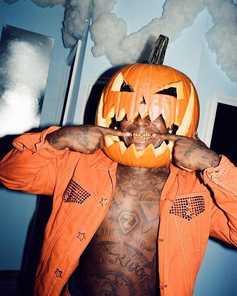 Memes Halloween, Pumpkin Carving Ideas, Kodak Black, Ready For Halloween, Carving Ideas, Ideas Photo, Halloween Ideas, Pumpkin Carving, Hip Hop