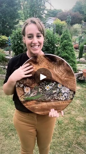 3.9K views · 94 reactions | The perfect lazy susan for summer 🌿🌼🌞 PC: @rosmic_resins   #epoxyresin #resinartist #resinartwork #lazysusan #woodworking #promiseepoxy | Promise Epoxy Resin Lazy Susan Ideas, Resin Lazy Susan Diy, Lazy Susan Resin Art, Lazy Susan Update, Lazy Susan Cricut Funny, Resin Inlay, Lazy Susans, Resin Artwork, Lazy Susan