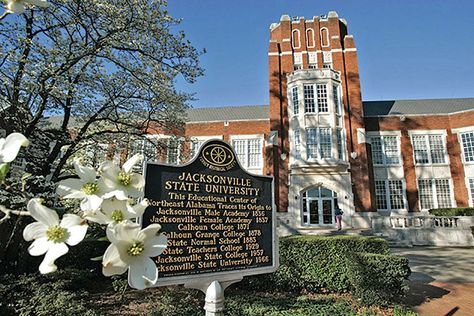 30 Things Only Jacksonville State Students Can Relate To Jacksonville State University, University Alabama, Jacksonville University, Architectural Buildings, Normal School, Teachers College, Sweet Home Alabama, Long Journey, Guest Speakers