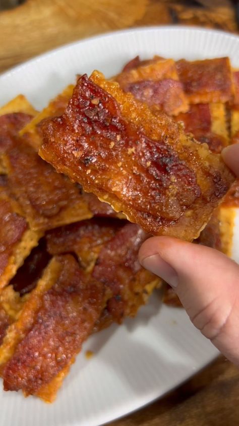 Matt Ramsey | Club crackers x 2 sleeves 1 lb bacon(not thick cut) Brown sugar BBQ rub Red pepper flakes Line a baking sheet with parchment paper and a… | Instagram Bacon Club Crackers, Club Cracker Bacon Brown Sugar, Bacon Club Crackers Brown Sugar, Matt Ramsey Recipes, Bacon Club Cracker Appetizer, Club Crackers With Bacon And Brown Sugar, Club Crackers With Bacon, Bacon Crackers Brown Sugar, Bacon Crackers