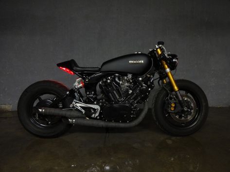 Mercenary: Matte Black XV  #Yamaha #Mercenary #MercenaryGarage Motocykle Harley Davidson, Virago Cafe Racer, Yamaha Cafe Racer, Мотоциклы Harley Davidson, Motos Yamaha, Motos Vintage, Yamaha Virago, Мотоциклы Cafe Racers, Cafe Racer Style