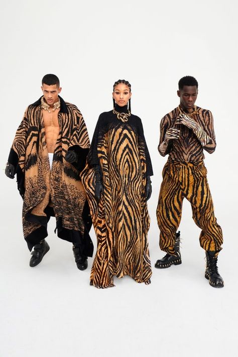 50's Costume, Mens Winter Fashion Outfits, Tiger Costume, Jungle Party, Animal Print Fashion, Fashion People, Young Fashion, Mens Winter Fashion, Menswear Collection