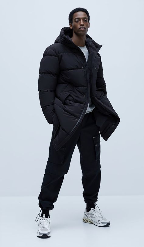 Buffer Jacket Outfit, Puffer Coat Street Style, Buffer Jacket, Black Puffer Jacket Outfit, Best Puffer Jacket, Puffer Jacket Outfit, Mens Puffer Jacket, Long Puffer Coat, Basic Hoodie