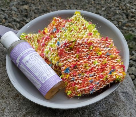 pot scrubber, i love you! - Tracy Wright Knitting Scrubbies Free Pattern, Knit Dishcloth Pattern, Crochet Scrubbies, Fancy Soap, Knitted Washcloths, Dishcloth Knitting Patterns, Knitting Patterns Free Hats, Knit Dishcloth, Dishcloth Pattern