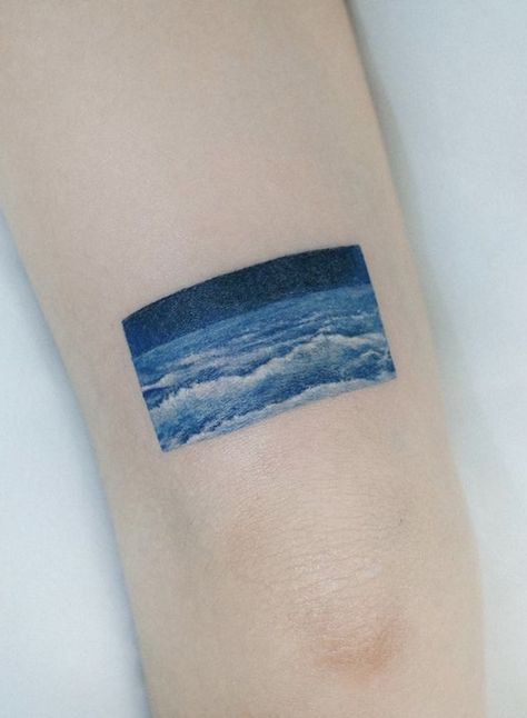 #tattoo #tattooideas #tattooart #ocean #waves #wavetattoo #colortattoos #color #blue #oceantattoo #deep Blue Ocean Tattoo, Tattoo Waves Ocean, Abstract Waves Tattoo, Tattoo Waves, Ocean Wave Tattoo, Ocean Tattoo, Wave Tattoo, Ocean Tattoos, Blue Tattoo