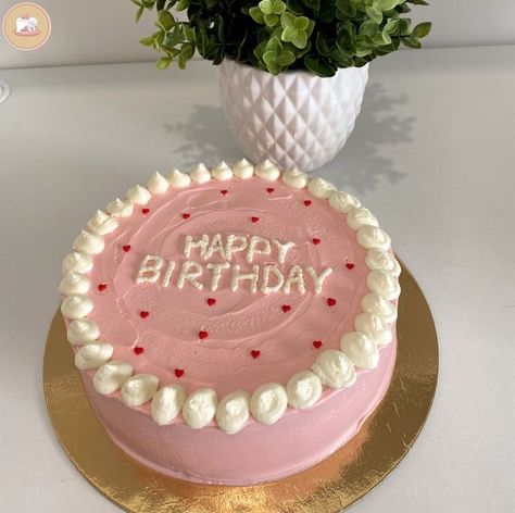 Simple Cake Decoration, Cakes Aesthetic, Cake Recipes Easy, 14th Birthday Cakes, Aesthetic Cake, 21st Cake, Sweet 16 Birthday Cake, Desserts Cake, Cake Aesthetic