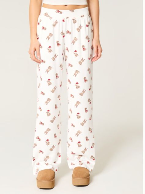 I found it very cute Soft Pajama Pants, Womens Pajamas Pants, Fall Fit, Women's Sleepwear, Soft Pajamas, Teddy Bear Pattern, Women's Bottoms, Pj Pants, Stuff I Need