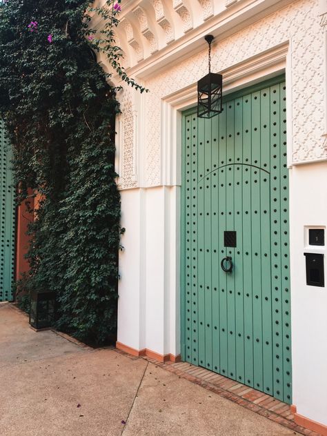 Moroccan Entrance, Morrocan Riad, Main Doors, Moorish Architecture, Spa Rooms, Surf House, Landscape Architecture Design, Marrakech Morocco, Tile Pattern