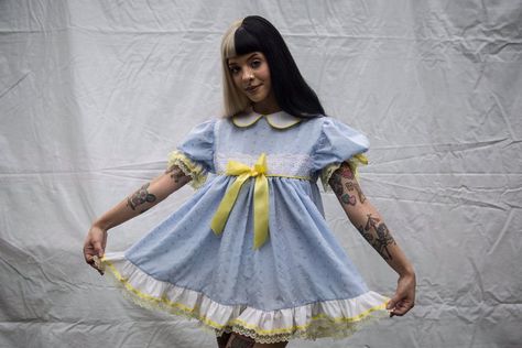 SHE RELEASED THE PACIFY HER VID WATCH IT NOW Melanie Martinez Dress, Melanie Martinez Style, Melanie Martinez Merch, Melanie Martinez Outfits, Concert Fits, Melanie Martinez, Babydoll Dress, Adele, Favorite Celebrities