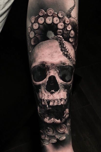 Nautical Skull Tattoo, Skull Octopus Tattoo, Octopus Skull Tattoo, Skull And Octopus, Thomas Carli Jarlier, Pirate Skull Tattoos, Underwater Tattoo, Nautical Tattoo Sleeve, Octopus Tattoo Sleeve