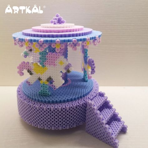 Fuse Beads Ideas, Carousel Music Box, Rainbow Loom Designs, Perler Creations, Melty Bead Patterns, Pearl Beads Pattern, Easy Perler Beads Ideas, 3d Perler Bead, Beads Pattern