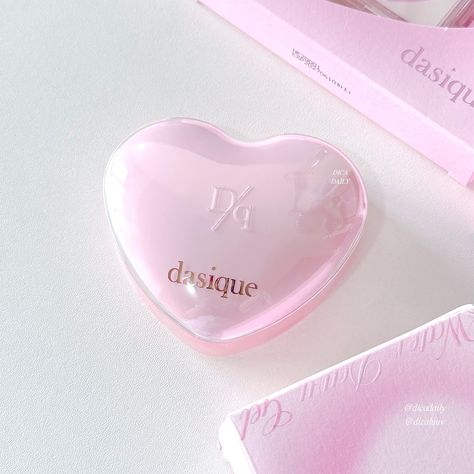 this collection is taking over my feed! so pretty 🎐 @dasique_official water dewy gel cushion .ᐟ Available at @oliveyoung_global global app ♡ ꔛ Discount Code: DICAKOO17 #dasique #pinkmakeup #pinkfeed #girlythings #oliveyoung #oliveyoungaffiliate #oliveyoungglobal Cushion Packaging, Cute Makeup Packaging, Cushion Makeup, Olive Young, Fancy Packaging, Pink Cosmetics, Makeup List, Makeup Package, Types Of Makeup