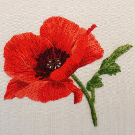 Poppy Embroidery Pattern, Poppy Flower Embroidery, Poppy Embroidery, Poppy Craft, Simple Hand Embroidery Patterns, Hand Embroidery Patterns Flowers, Poppy Painting, Floral Embroidery Patterns, Needlepoint Designs