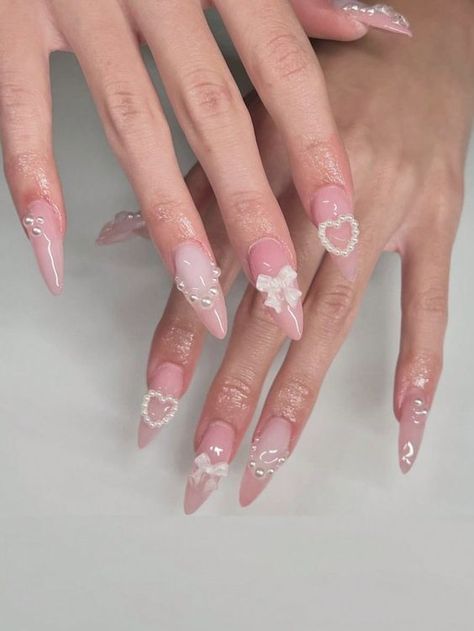 #nails art Douyin Nails, Elegant Touch Nails, Pearl Nail Art, Pearl Nail, Formal Nails, Beauty Nails Design, Pretty Gel Nails, Really Cute Nails, Pearl Nails