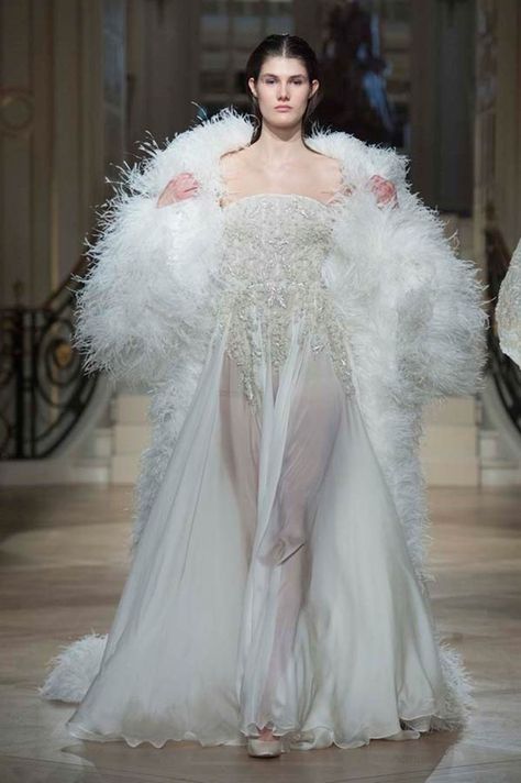 Feather Couture Gown, White Couture Gown, Heavenly Gowns, Heavenly Fashion, Heavenly Dress, Heaven Fashion, Cannes Film Festival 2022, 1870s Dress, Ashi Studio