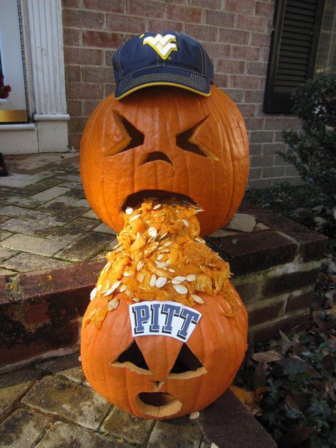 LMAO! THE absolute FUNNIEST Jack O Lantern I have EVER seen! Bengals Pumpkin, Pumpkin Puking, Steelers Pumpkin, Ellie Taylor, Denver Broncos Wallpaper, Wv Mountaineers, Funny Jack O Lanterns, Broncos Wallpaper, Wvu Football