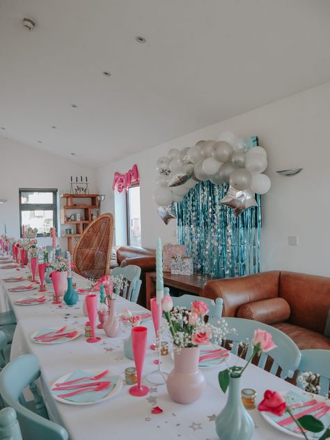 Abba Theme Hen Party, Mama Mia Bridal Party, Mamma Mia Shes Getting Married, Mamma Mia Game Ideas, Mamma Mia Hen Party Outfits, Mamma Mia First Birthday, Mamma Mia Aesthetic Bachelorette Party, Mama Mia Balloon Arch, Mama Mia Hen Do